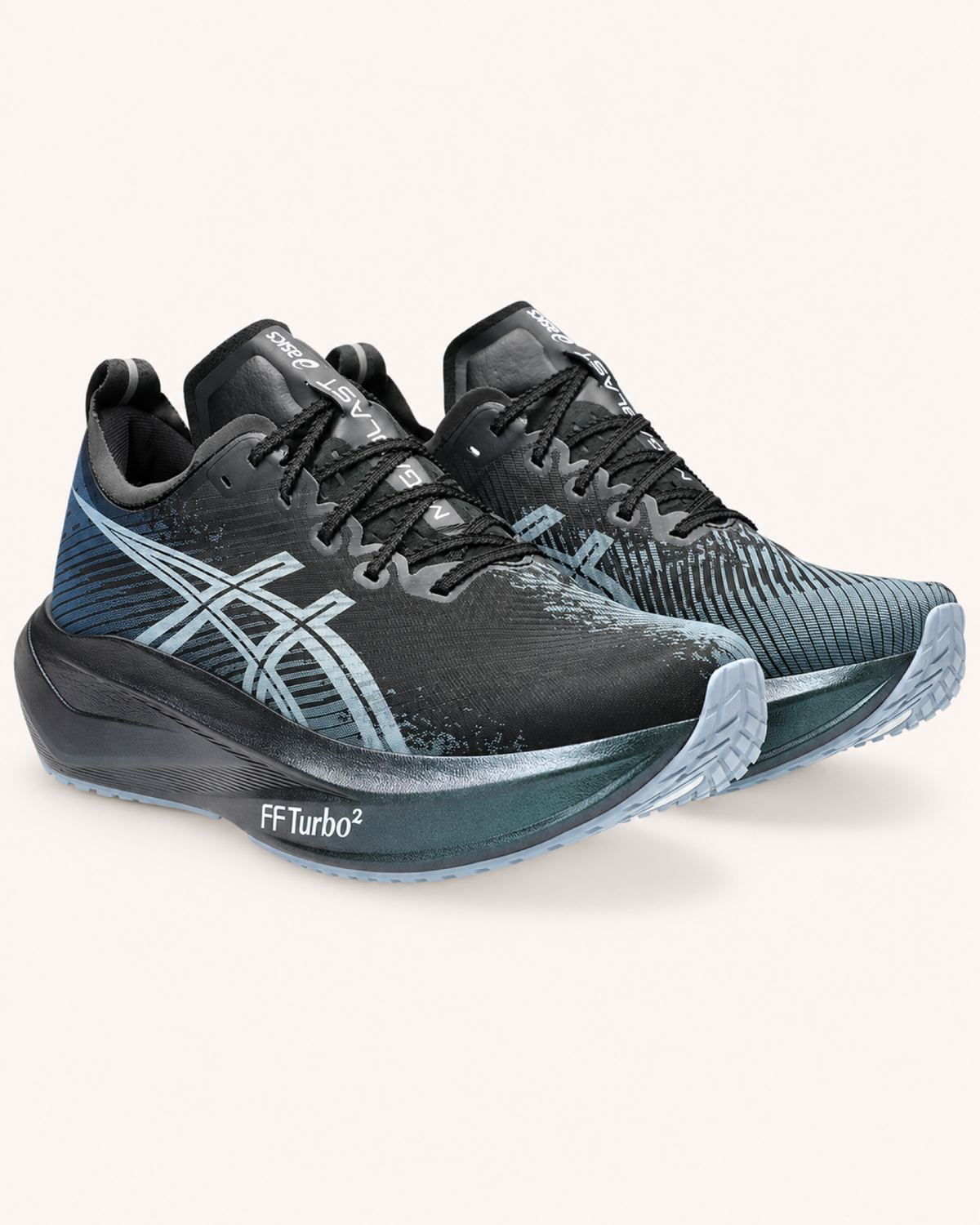 ASICS MEGABLAST Black / White – Vorderansicht