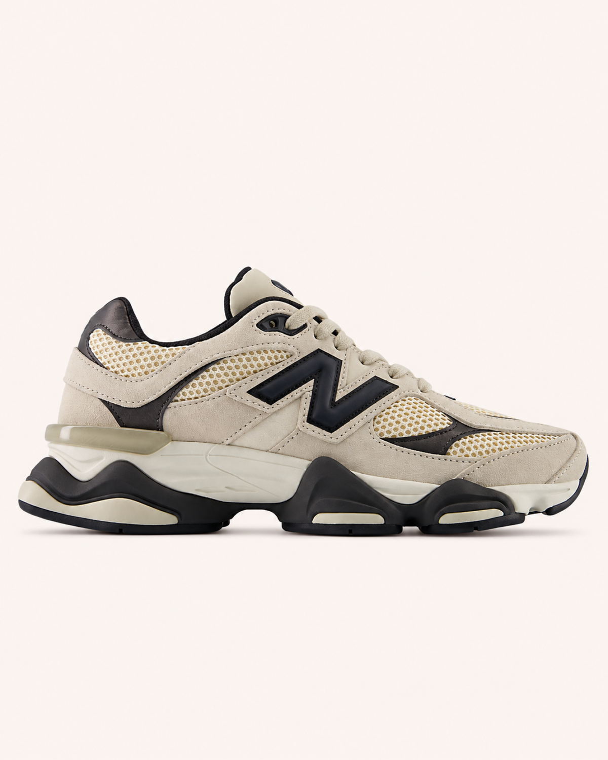 New Balance 9060 Unisex – Timberwolf / Black Cement